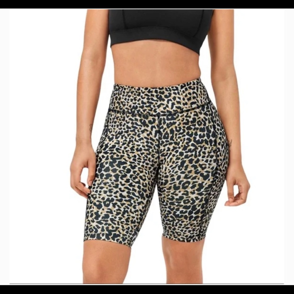 NWOT Outdoor Voices 10” Zoom Leopard Bike Shorts